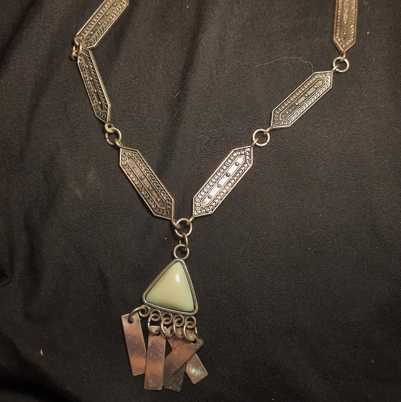 Necklace - Picture 1 of 1